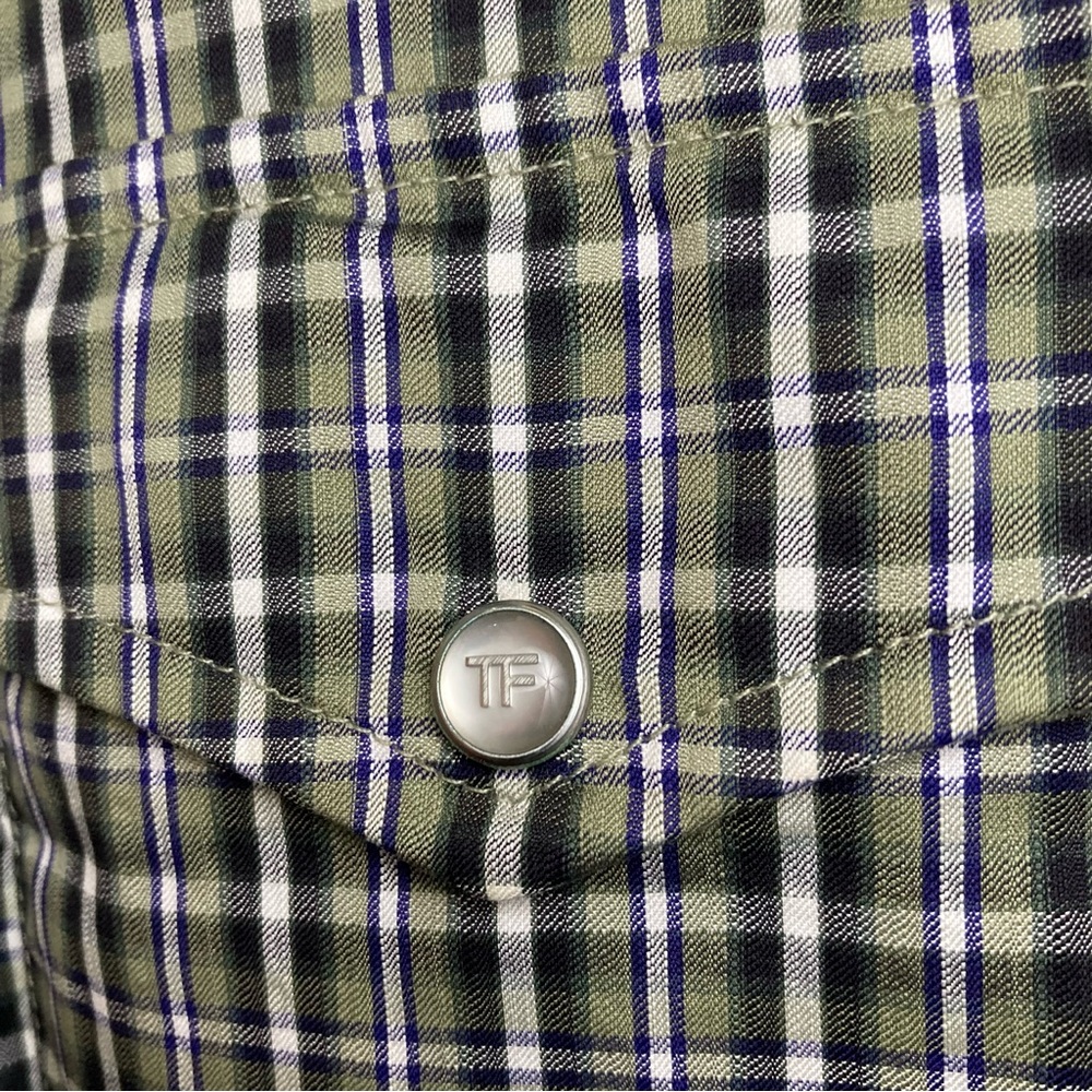 Tom Ford button down snap on buttons